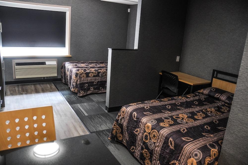 Residence & Conference Centre - Kitchener-Waterloo Экстерьер фото